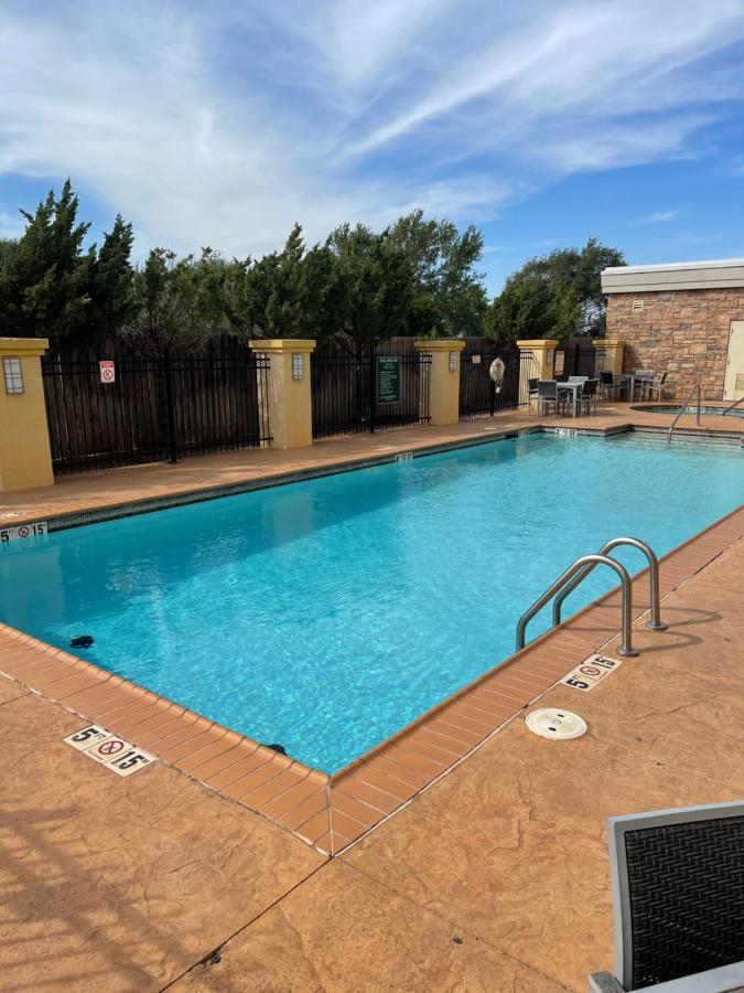 La Quinta By Wyndham Elk City Buitenkant foto